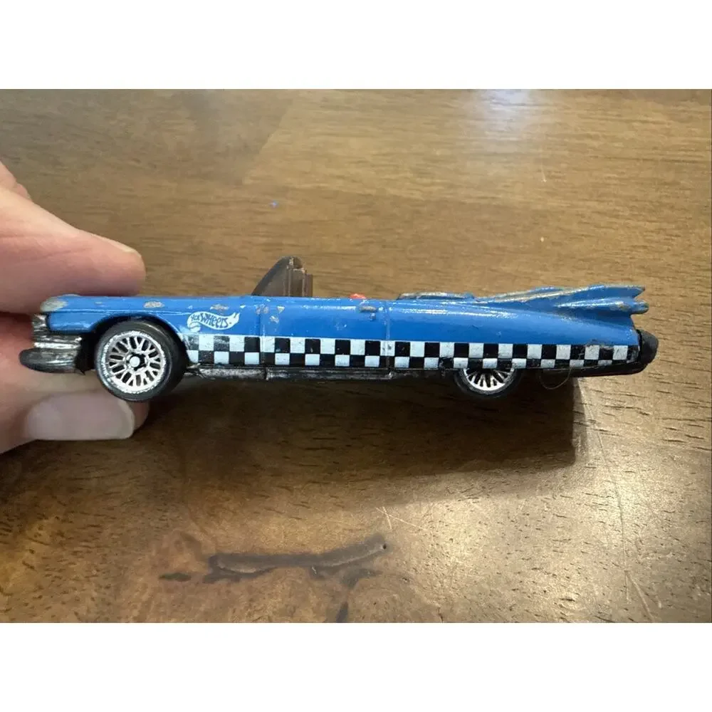 vintage hot wheels Convertible Caddy